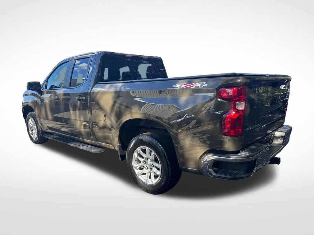 2023 Chevrolet Silverado 1500 LT - Photo 7