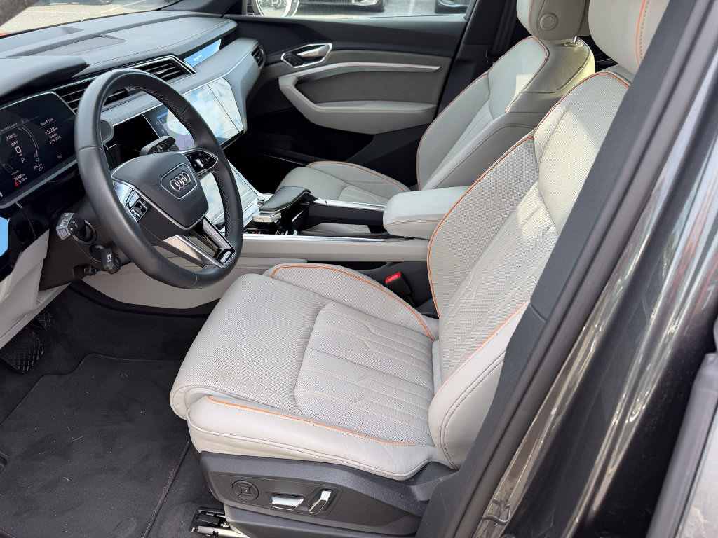Certified 2024 Audi Q8 Sportback e-tron Prestige SUV