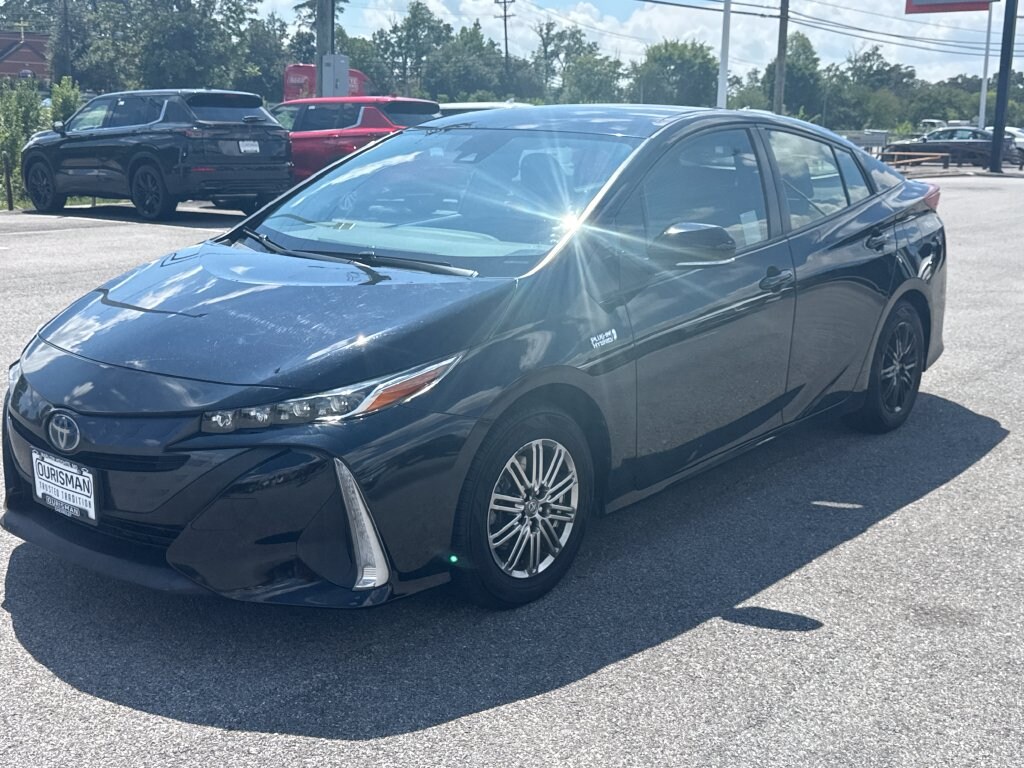 Used 2022 Toyota Prius Prime LE Hatchback