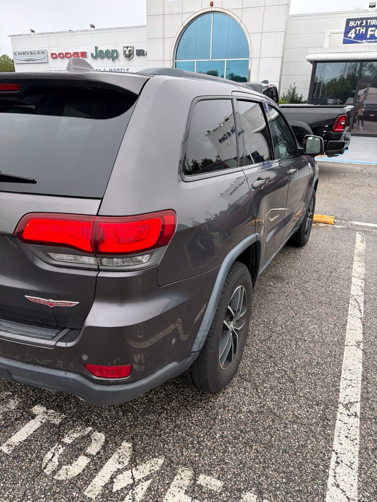 Used 2017 Jeep Grand Cherokee Trailhawk SUV