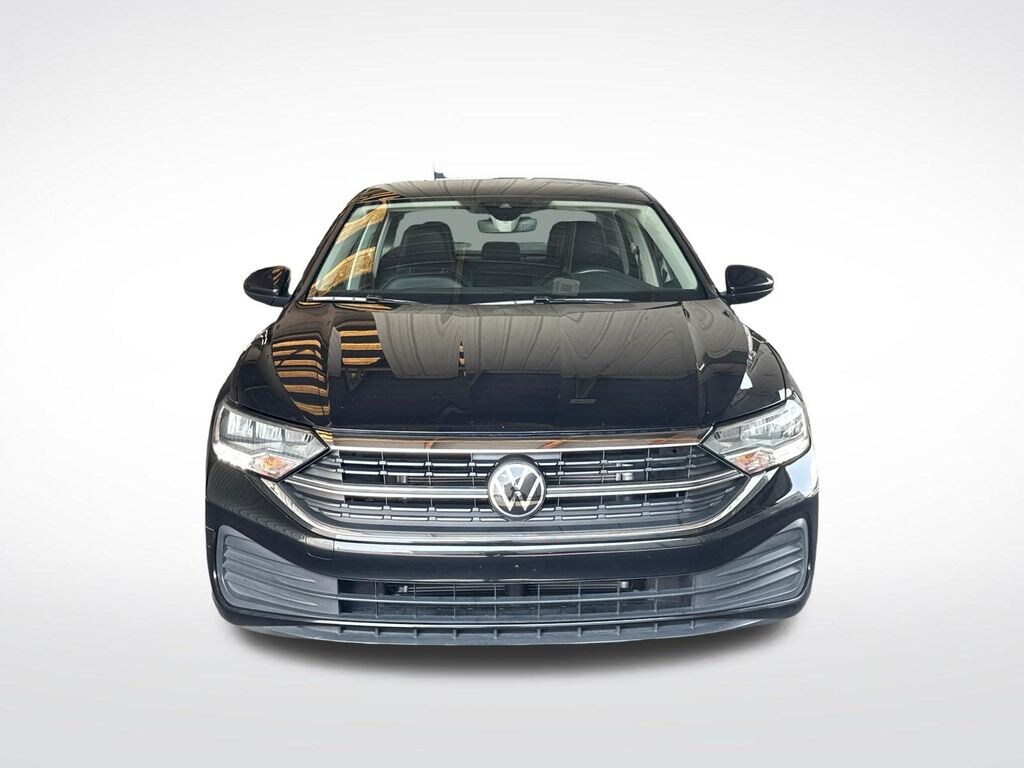 Used 2024 Volkswagen Jetta 1.5T SE Sedan