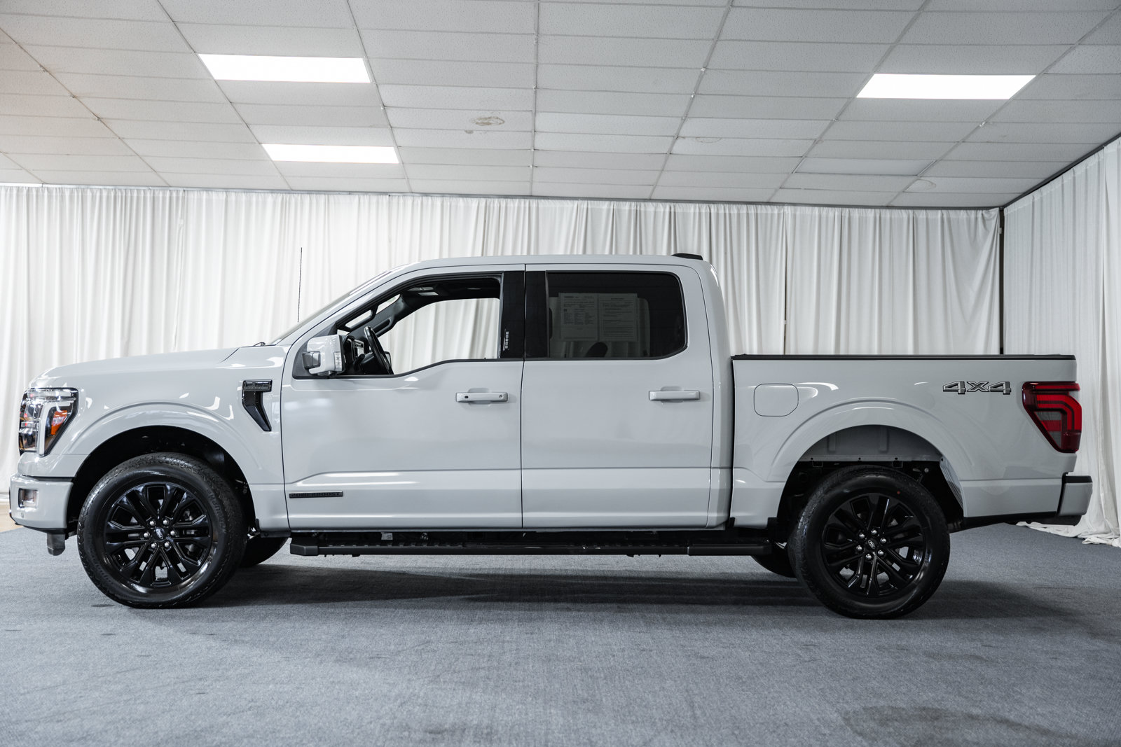 Certified 2024 Ford F-150 Lariat Truck