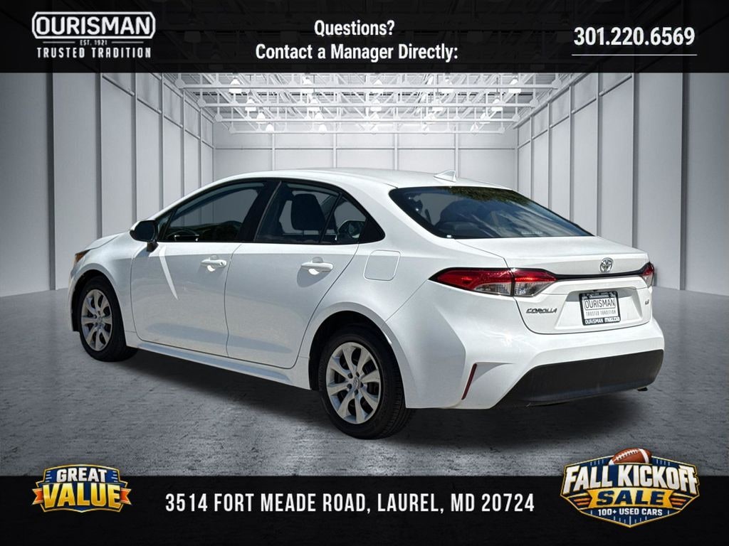 Used 2024 Toyota Corolla LE Sedan