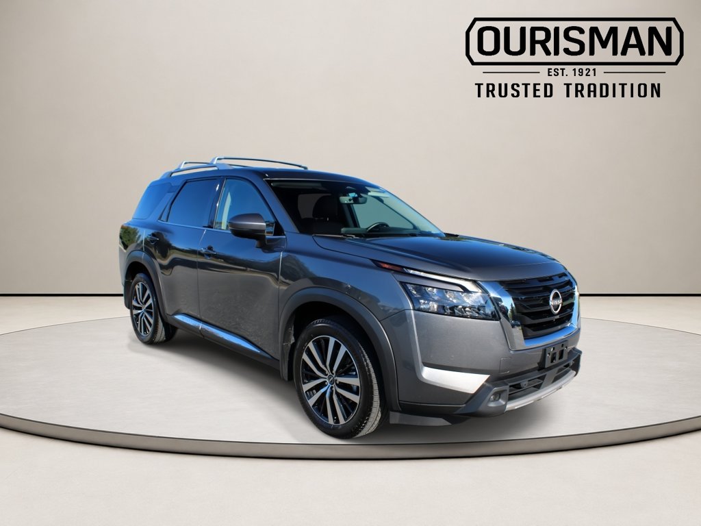 Used 2025 Nissan Pathfinder Platinum SUV