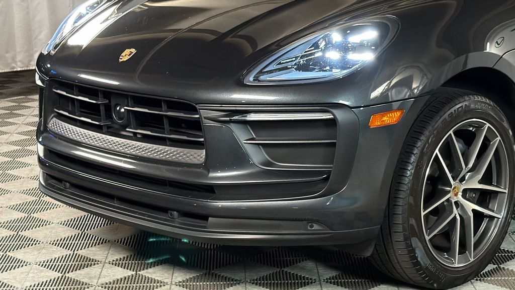 Used 2024 Porsche Macan T SUV