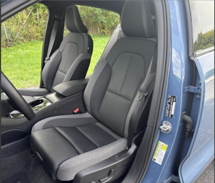 Used 2023 Volvo C40 Recharge Pure Electric Twin Core SUV