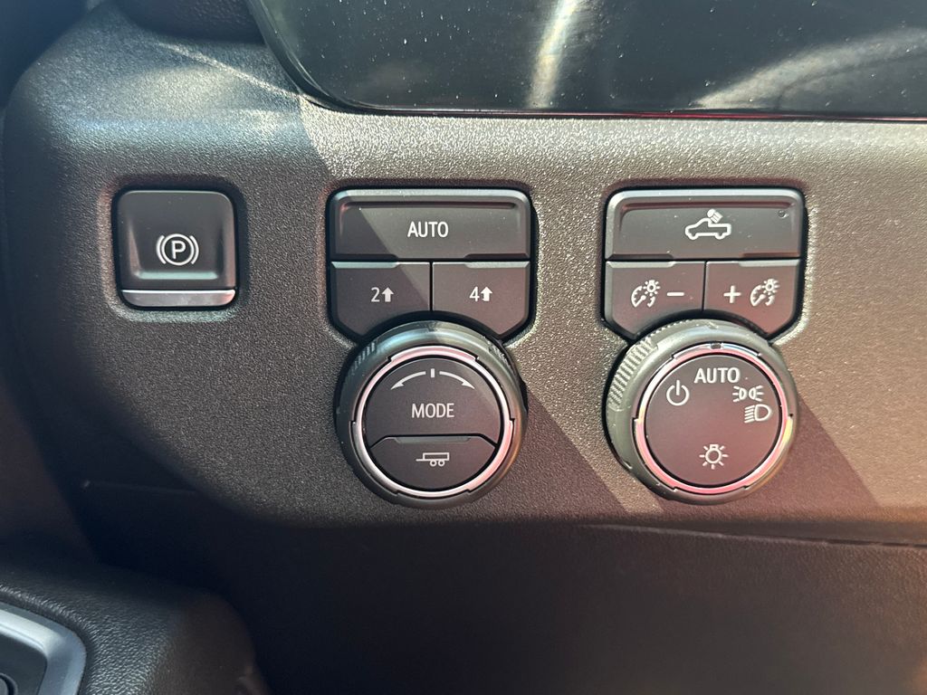 2023 Chevrolet Silverado 1500 LT - Photo 29