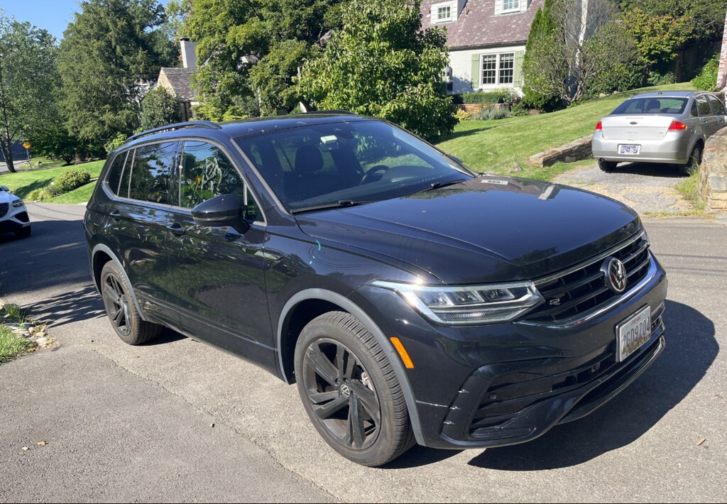 Certified 2024 Volkswagen Tiguan 2.0T SE R-Line Black SUV
