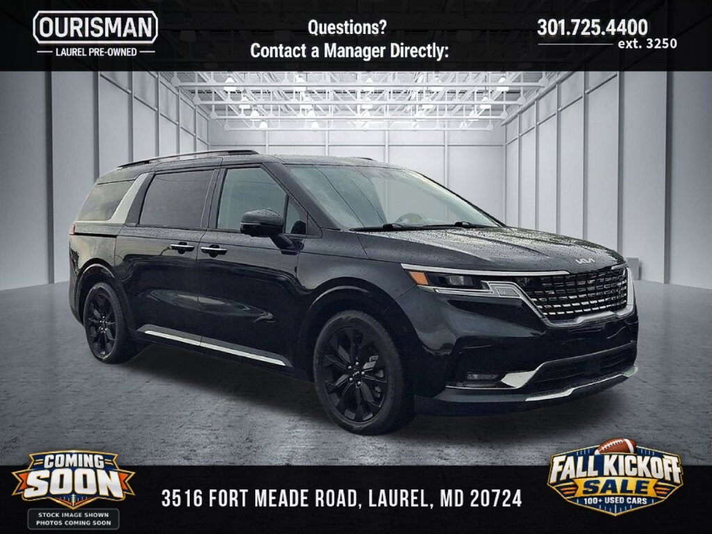 Used 2025 Kia Carnival SX Minivan/Van