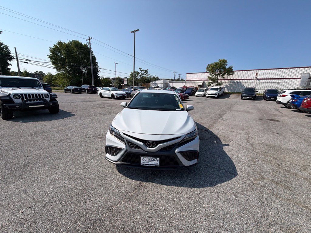 Used 2023 Toyota Camry SE Sedan