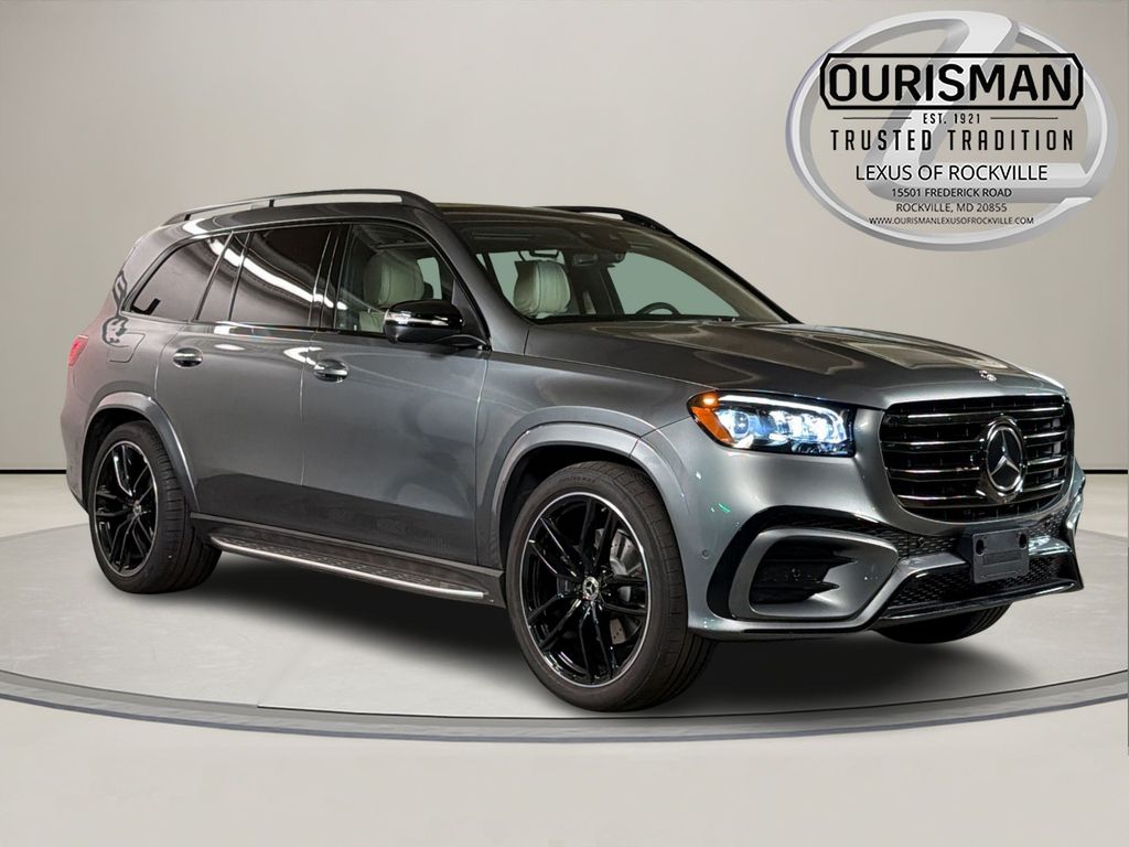 2025 Mercedes-Benz GLS