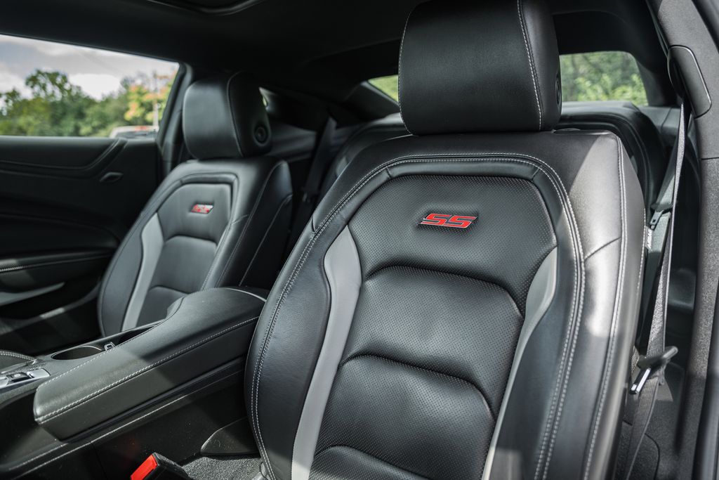 2022 Chevrolet Camaro 2SS - Photo 37