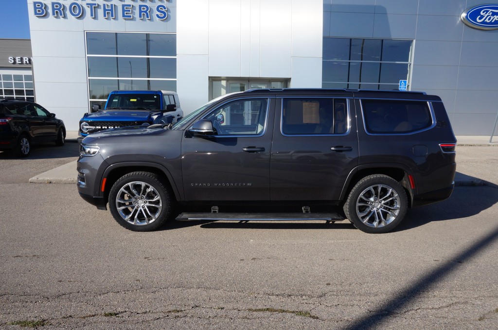 2022 Jeep Grand Wagoneer