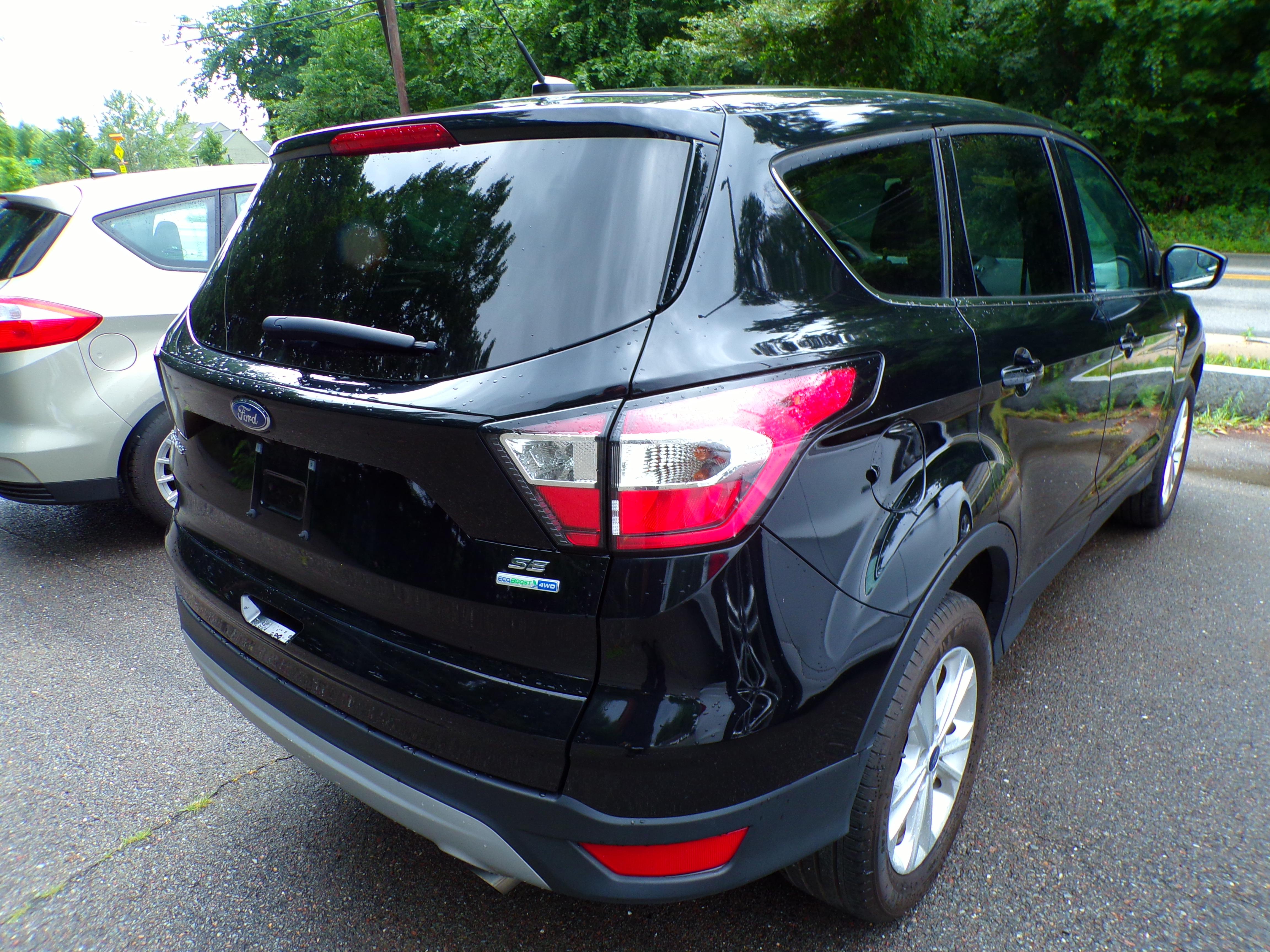 2017 Ford Escape SE - Photo 9