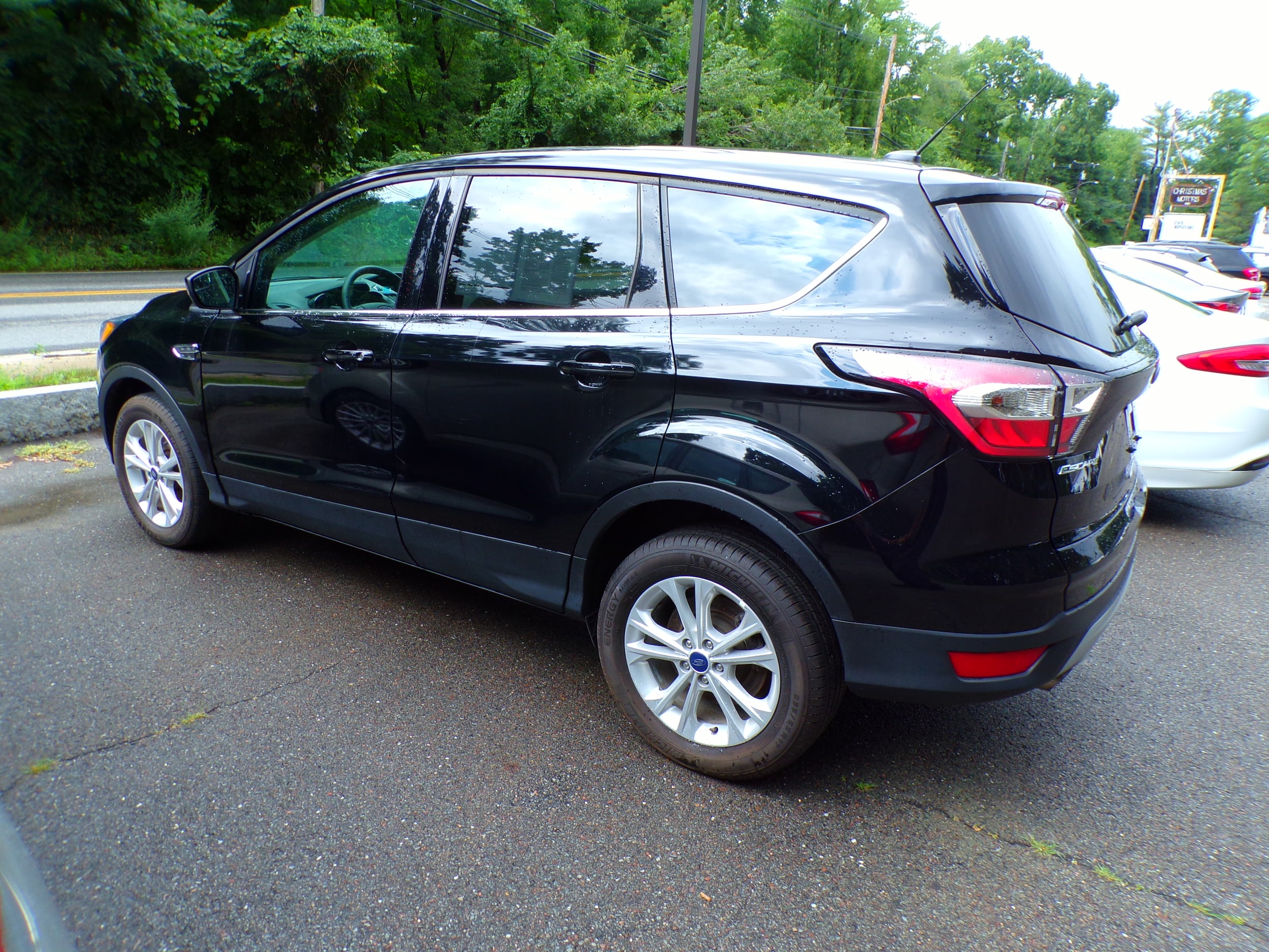 2017 Ford Escape SE - Photo 13