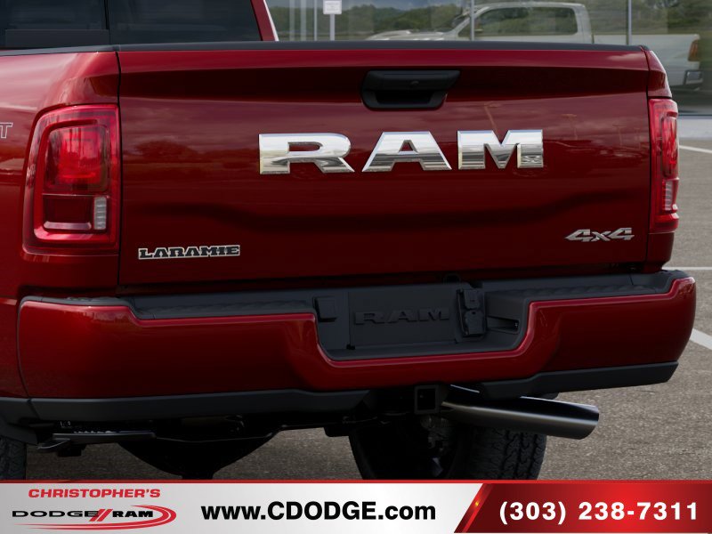 2026 RAM 3500 Laramie - Photo 13