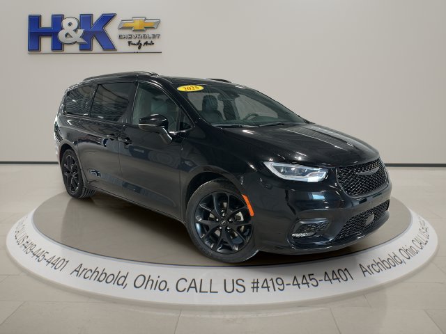 2025 Chrysler Pacifica Limited