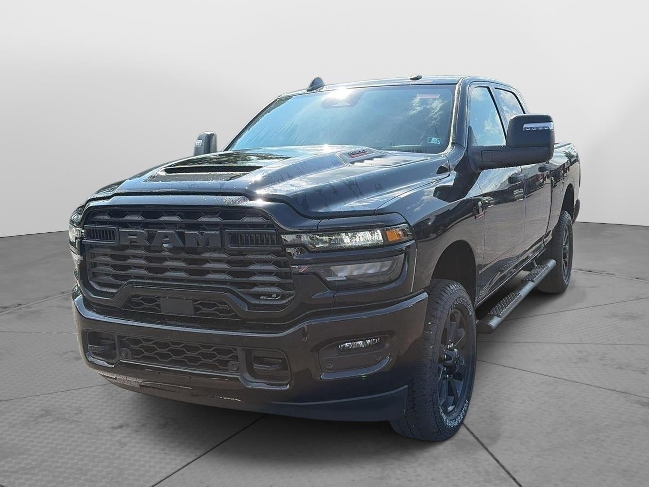 2026 RAM 2500 Pickup Tradesman/Black Express