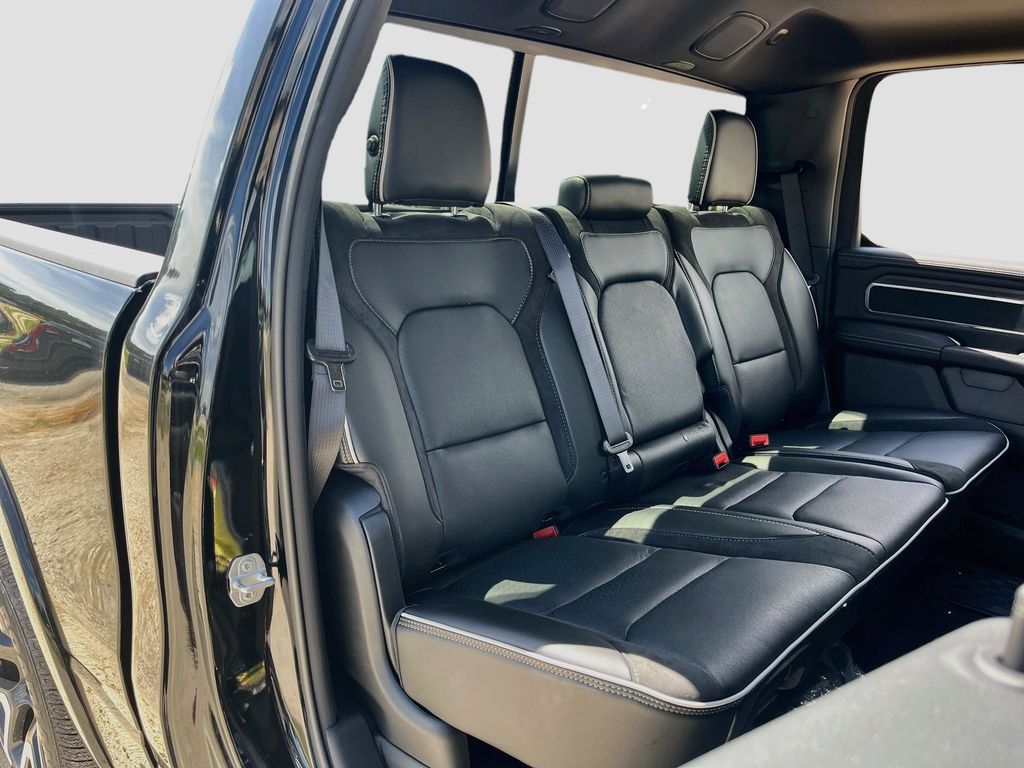 2026 RAM 1500 Laramie - Photo 28