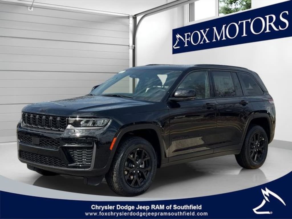 Used 2026 Jeep Grand Cherokee Altitude SUV