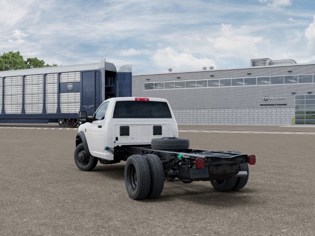 New 2027 Ram 4500 Chassis Cab TRADESMAN REGULAR 4X4 84' CA Pickup