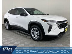 2026 Chevrolet Trax LS SUV