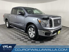 2018 Nissan Titan SV Truck Crew Cab