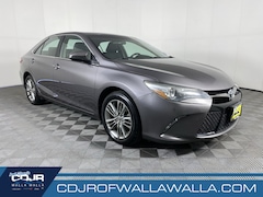 2016 Toyota Camry SE Sedan