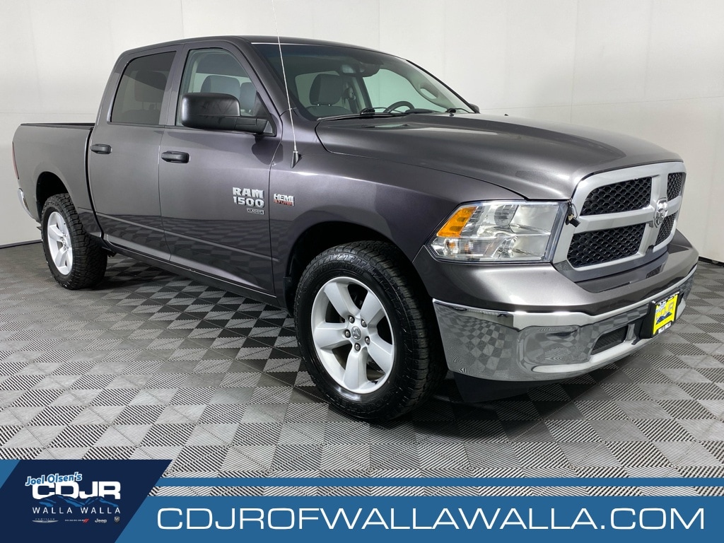 2023 RAM 1500 Classic SLT