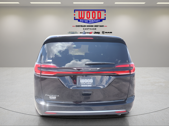 New 2027 Chrysler Pacifica SELECT Passenger Van