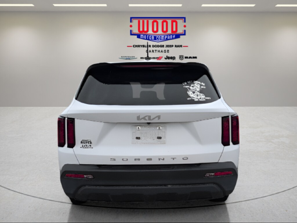 Used 2022 Kia Sorento LX SUV