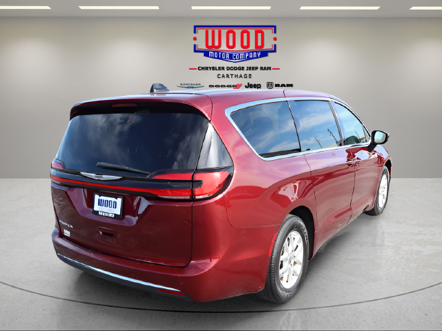 Used 2023 Chrysler Pacifica Touring L Minivan/Van