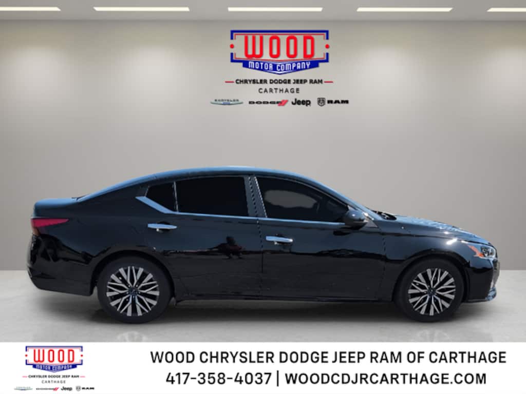 Used 2023 Nissan Altima 2.5 SV Sedan