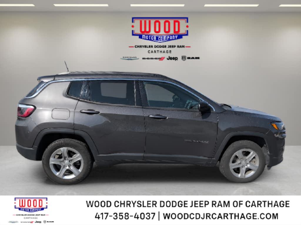 Used 2024 Jeep Compass Latitude SUV