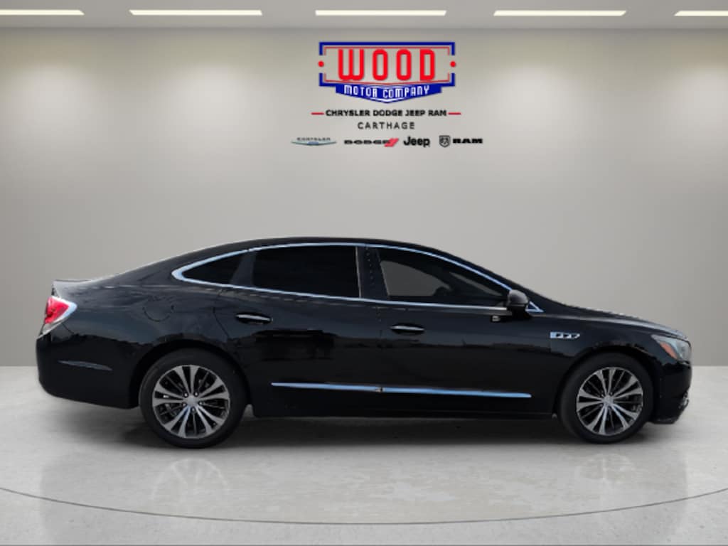 Used 2017 Buick Lacrosse Essence Sedan