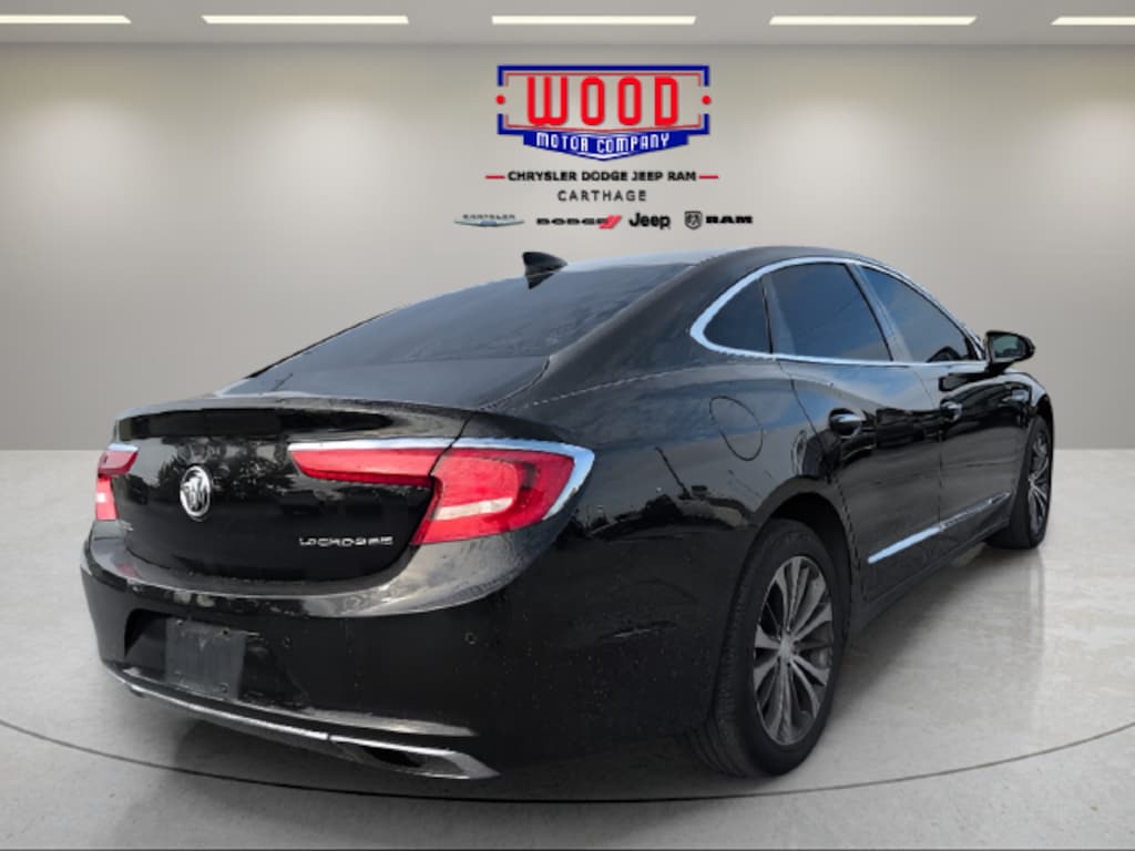 Used 2017 Buick Lacrosse Essence Sedan
