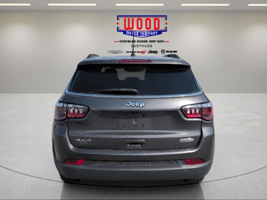 Used 2024 Jeep Compass Latitude SUV
