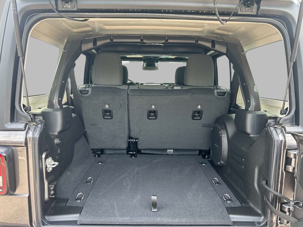 New 2026 Jeep Wrangler 4-DOOR SPORT S Sport Utility