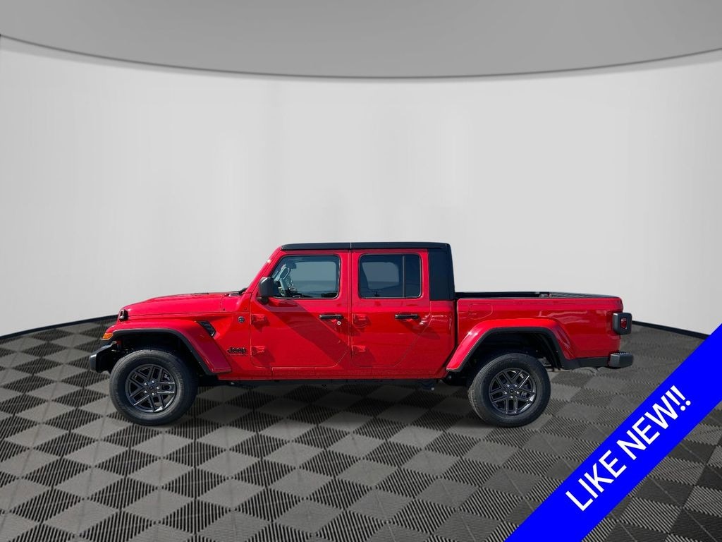 Certified 2025 Jeep Gladiator Sport S Truck