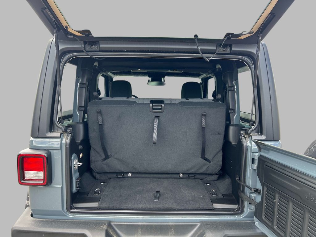 New 2026 Jeep Wrangler 2-DOOR SPORT S Sport Utility