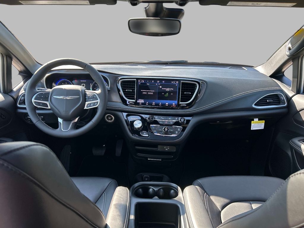 2026 Chrysler Pacifica Select - Photo 25