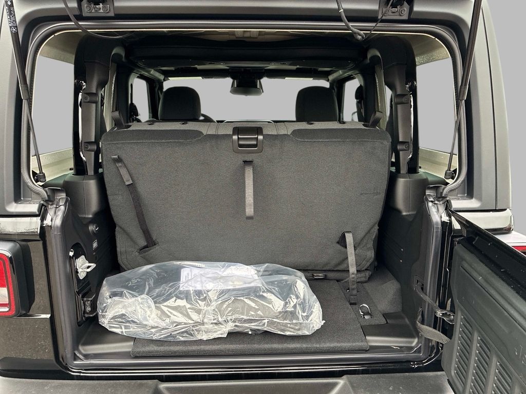 New 2026 Jeep Wrangler 2-DOOR SPORT S Sport Utility