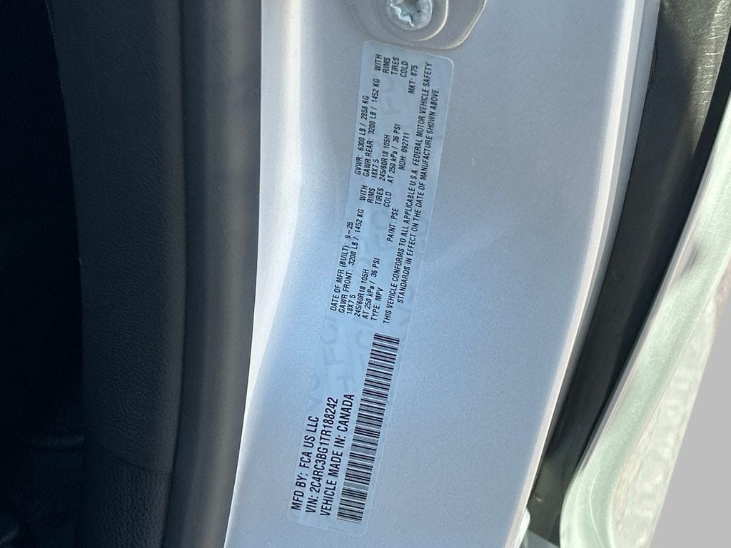 2026 Chrysler Pacifica Select - Photo 10