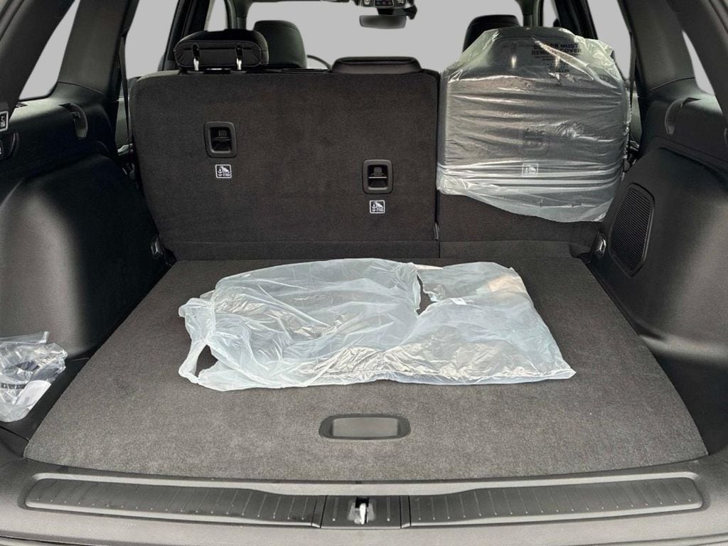 New 2026 Jeep Grand Cherokee LIMITED 4X4 Sport Utility