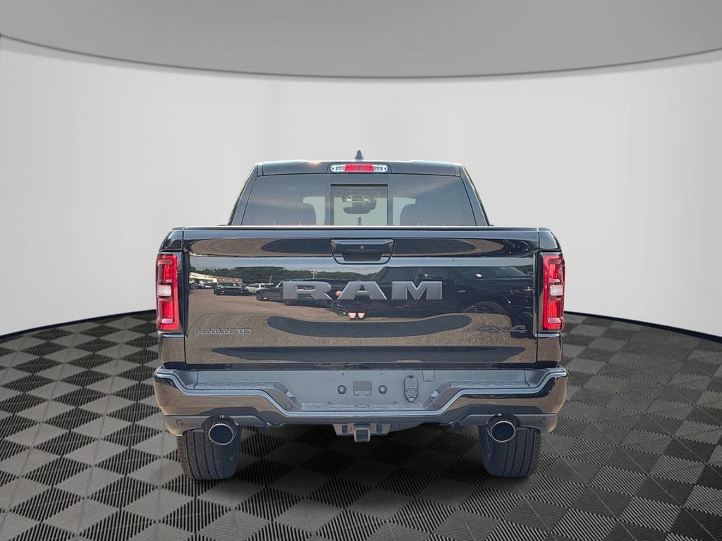 New 2026 Ram 1500 LARAMIE CREW CAB 4X4 5'7 BOX Pickup