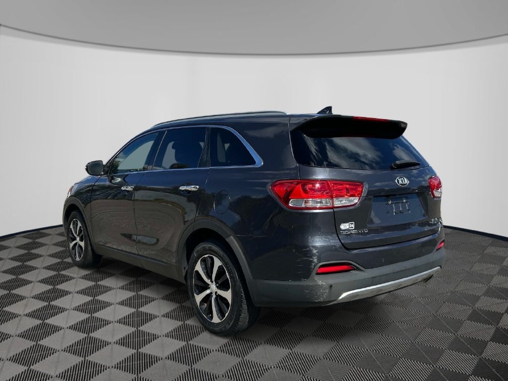 Used 2016 Kia Sorento EX SUV
