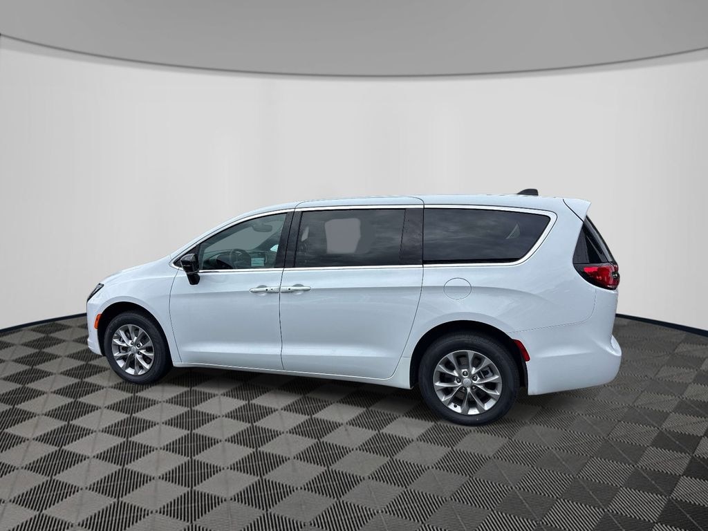 New 2027 Chrysler Pacifica SELECT AWD Passenger Van