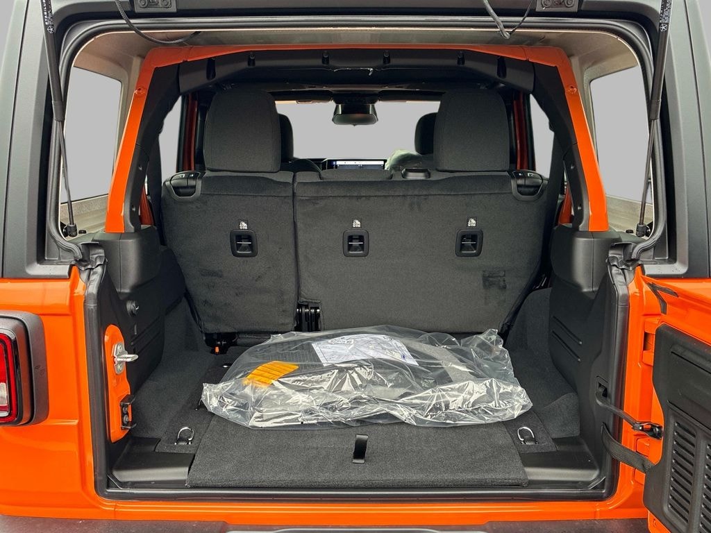 New 2026 Jeep Wrangler 4-DOOR WILLYS Sport Utility