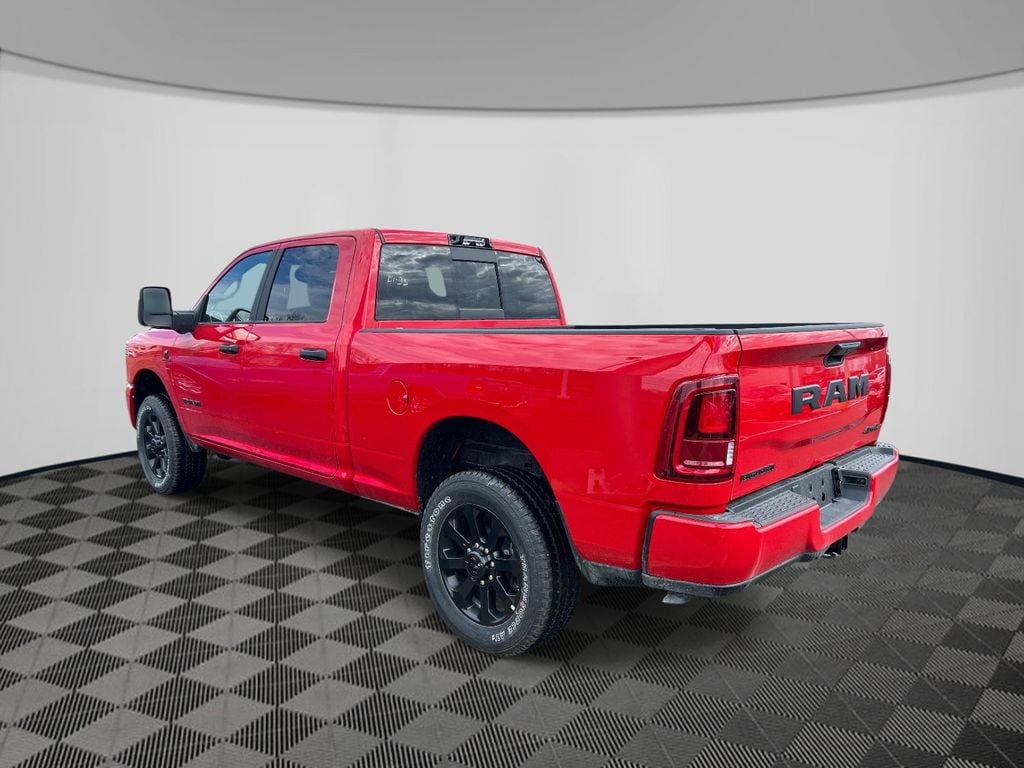 New 2026 Ram 2500 BIG HORN CREW CAB 4X4 6'4 BOX Pickup