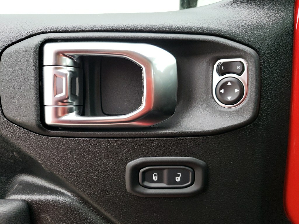2026 Jeep Wrangler 4-Door Rubicon - Photo 18